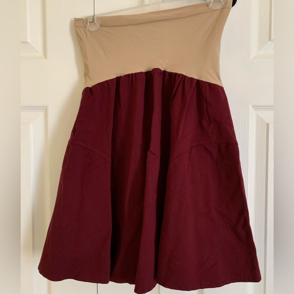 A Pea In The Pod Cranberry Skirt; maternity business casual, size small